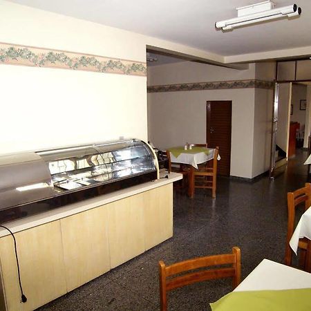 Hotel Families Uberlândia Exteriör bild